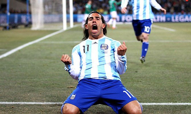 5 delanteros históricos de argentina
